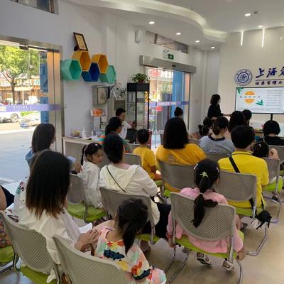 比比酷國(guó)際幼兒園 以專業(yè)產(chǎn)品與精細(xì)化服務(wù)，贏得教育培訓(xùn)市場(chǎng)的信賴